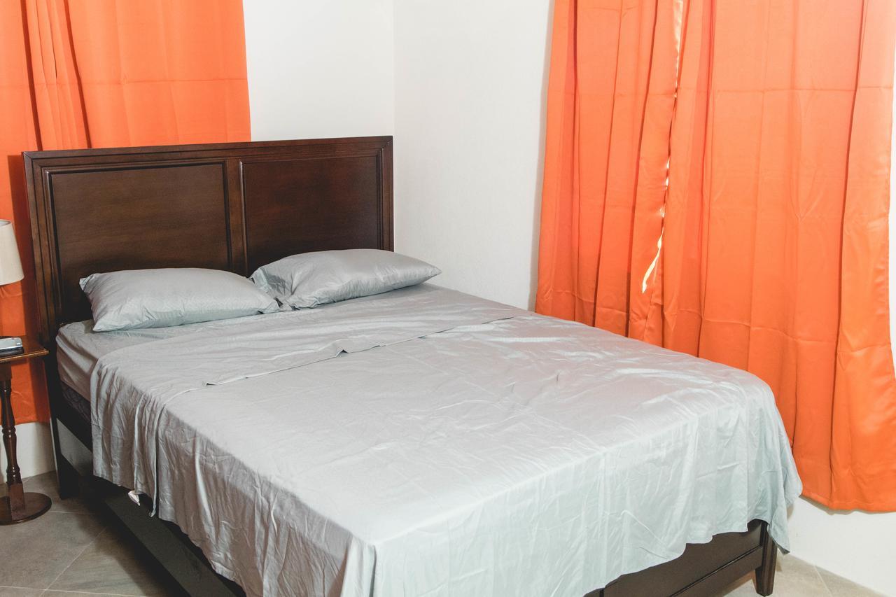 Frontline Apartments Christ Church Luaran gambar